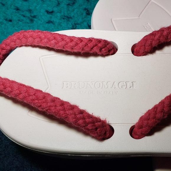 Bruno Magli Rope Flip Flops Size 11 - Picture 5 of 7
